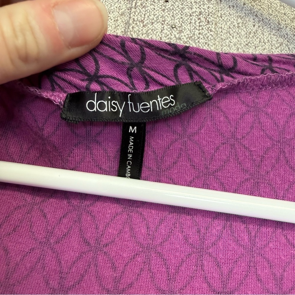 Daisy Fuentes Y2K bubble sleeve Women's fuchsia Patterned Top, size medium - Picture 6 of 6